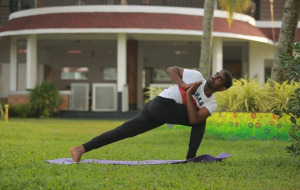 Find Balance: Yoga Teacher Training Retreat in Varkala, Kerala